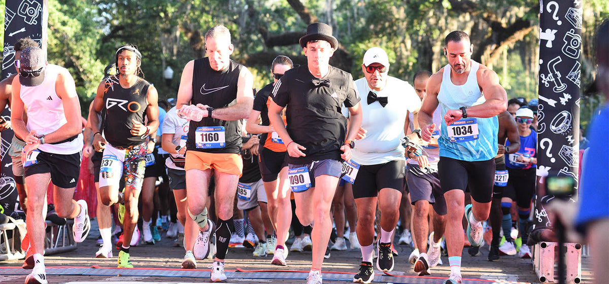 Runners at a Run MONOPOLY Series race